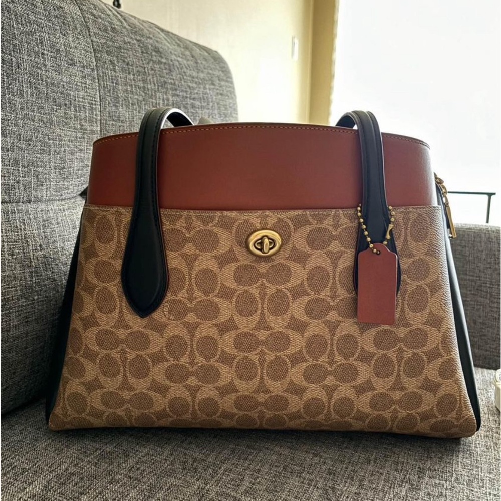 Coach Laura bag